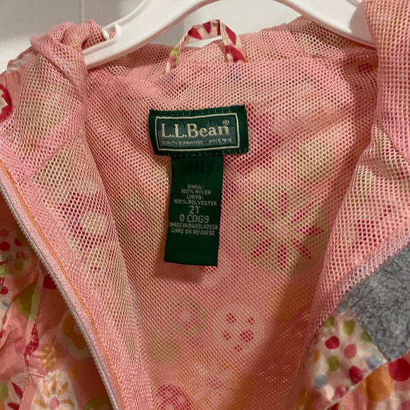 L.L. Bean Kids Floral Lightweight Waterproof Jacket Girls 2T - Picture 4 of 5